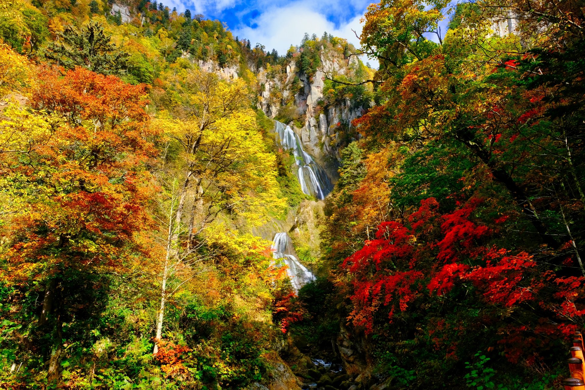 北海道観光の穴場おすすめスポット30選　20位:天人峡羽衣の滝
