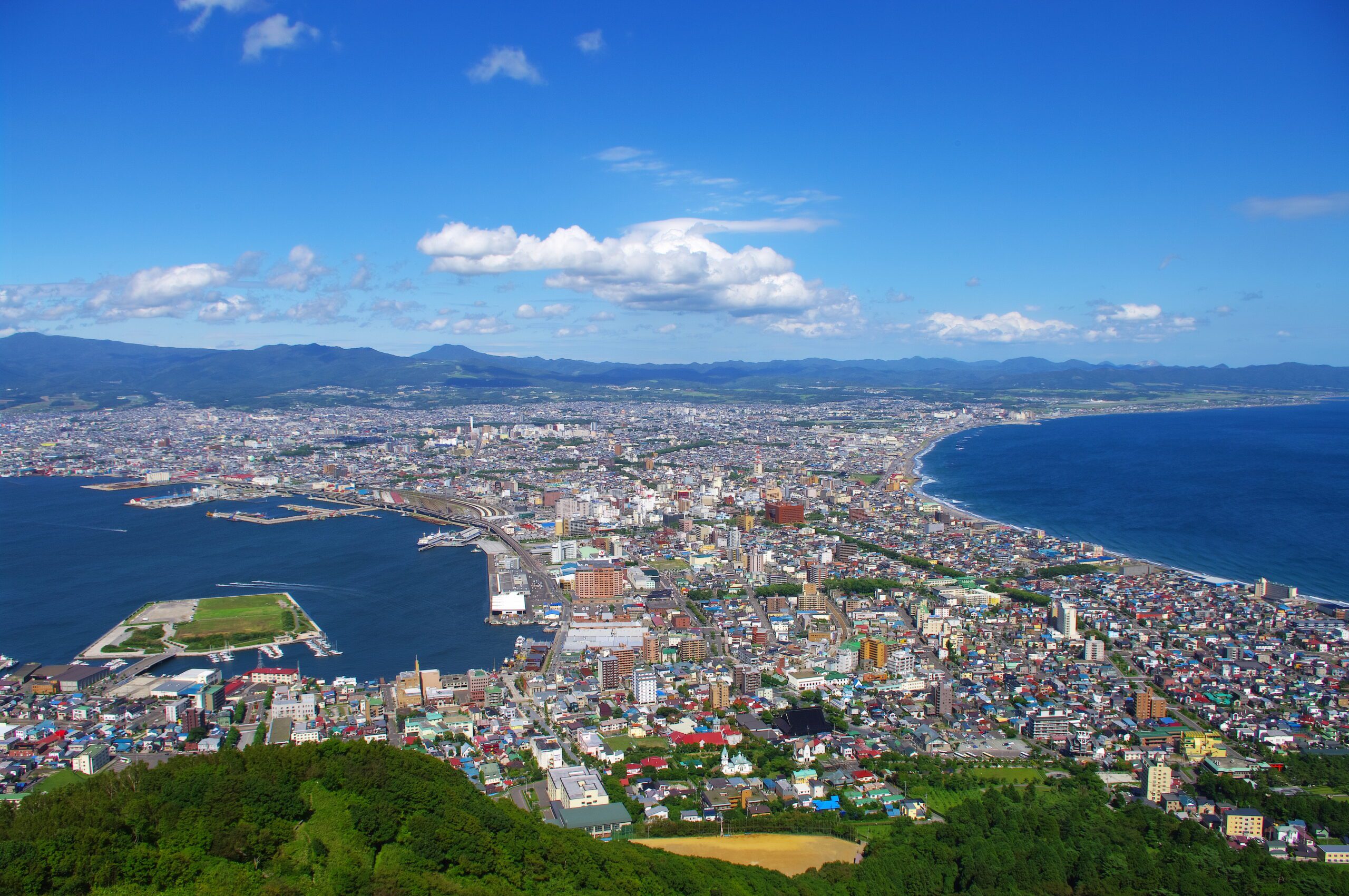 夏の北海道観光人気スポット20選　6位:函館山