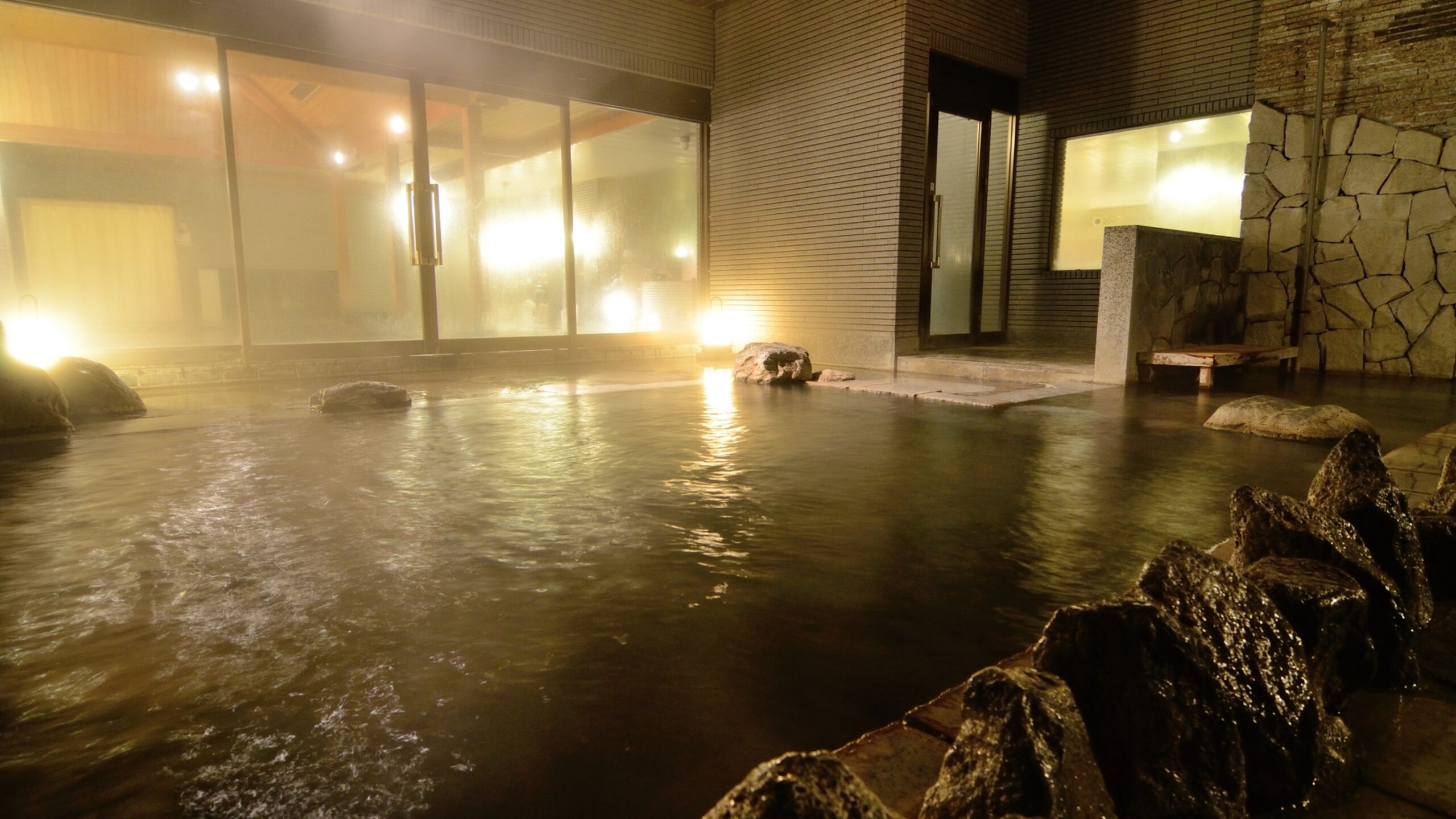 札幌の温泉旅館のおすすめスポット　20位:定山渓万世閣 ホテルミリオーネ