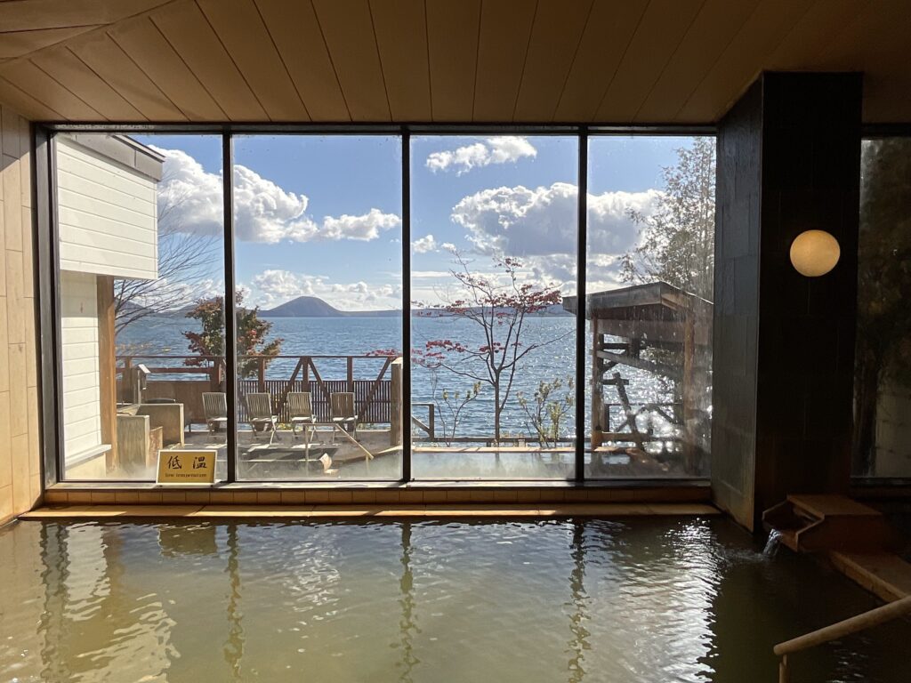 北海道の一人旅のおすすめの観光スポット30選　13位:支笏湖