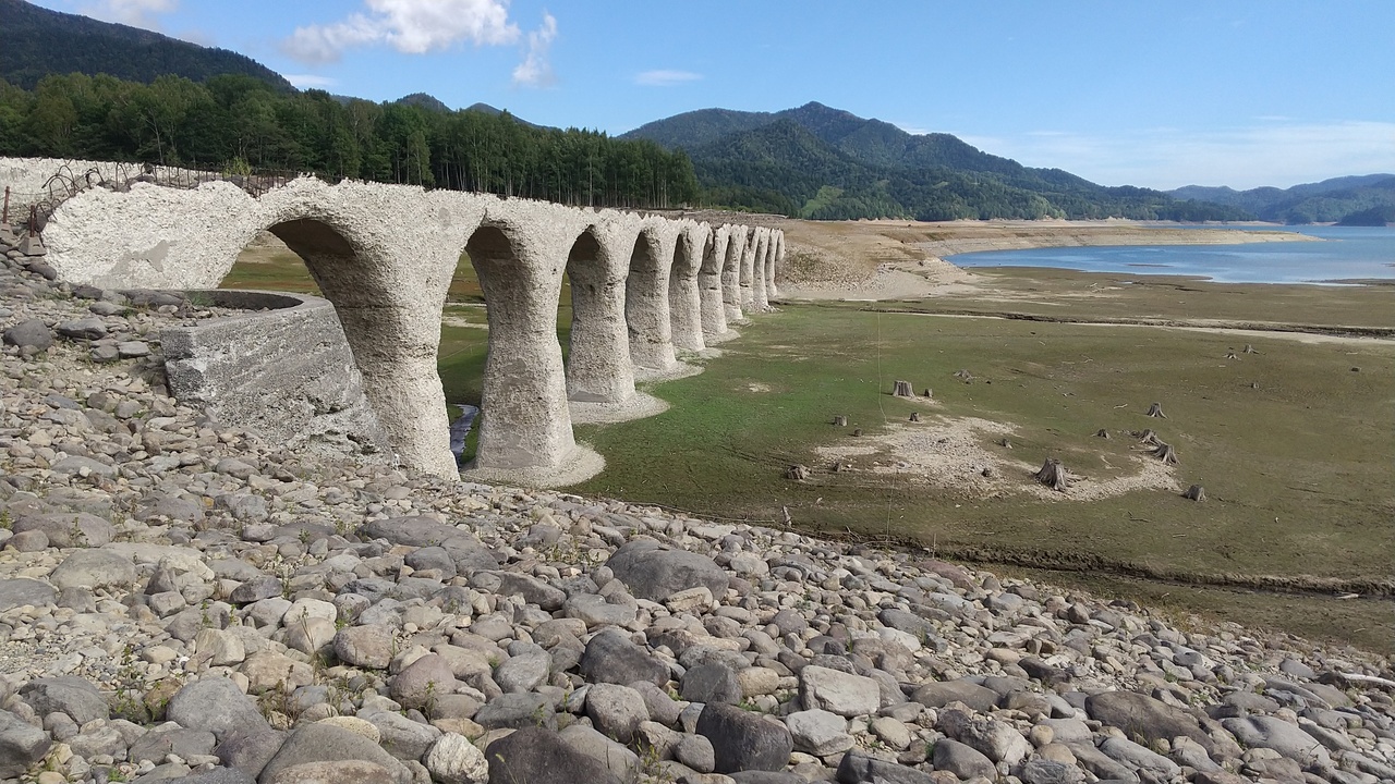 北海道の一人旅のおすすめの観光スポット30選　23位:タウシュベツ川橋梁