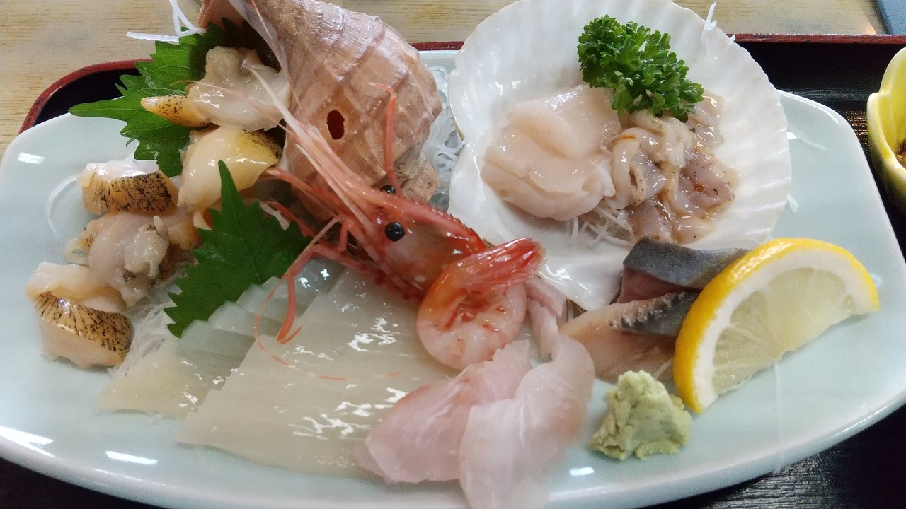 小樽で海鮮を食べられるおすすめ店20選　12位:民宿 青塚食堂