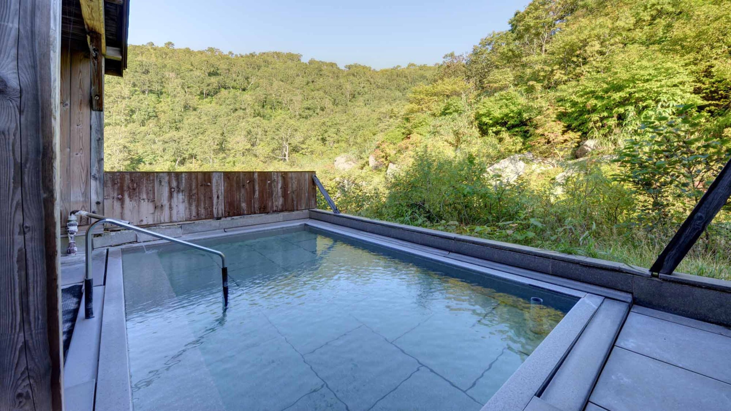 北海道の絶景温泉のおすすめ20選　4位:ニセコ五色温泉旅館