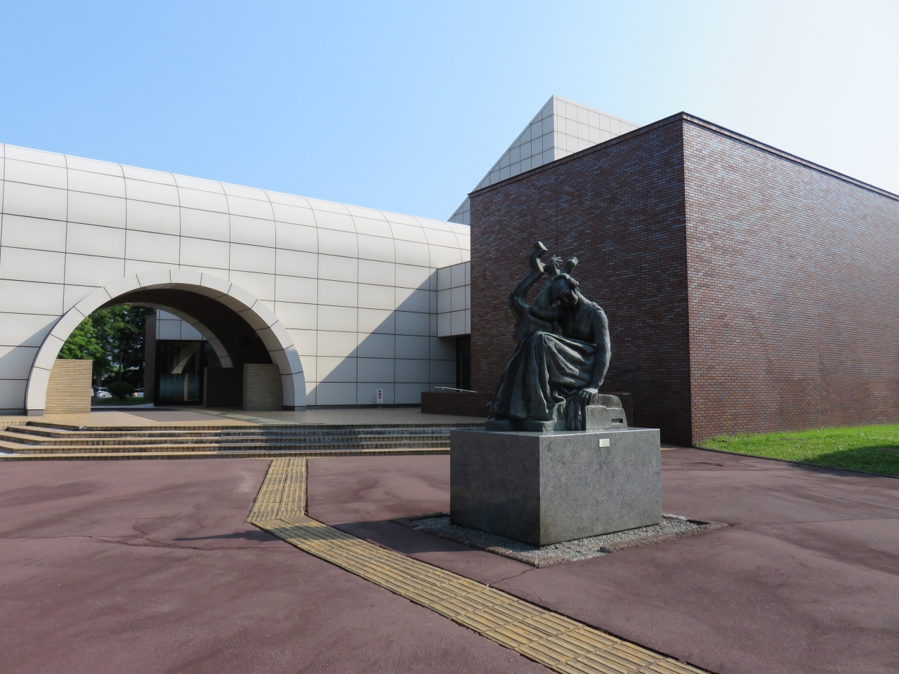 北海道の美術館30選　10位:北海道立函館美術館