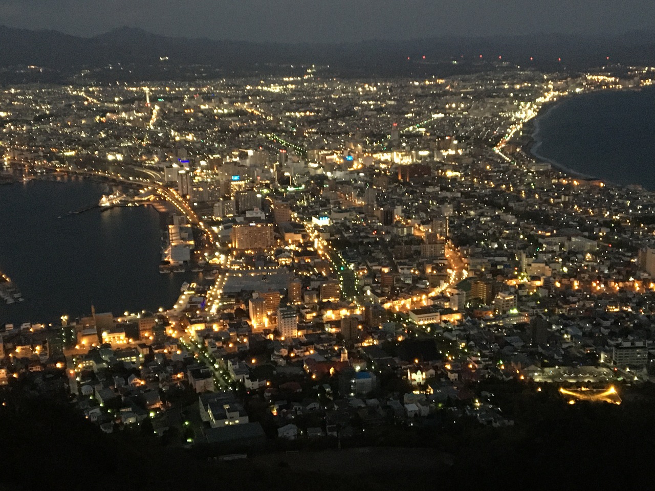 北海道の夜景のおすすめスポット20選　2位:函館山