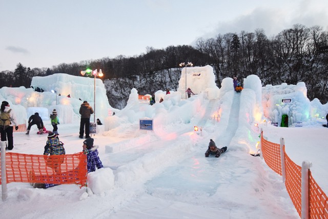 北海道の冬イベントのおすすめ20選　2位:氷濤まつり