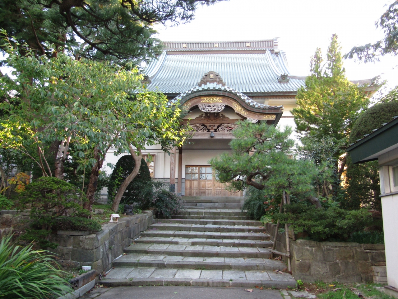 函館観光のモデルコースのおすすめ20選　8位:神社仏閣を訪ねて函館山麓散歩コース