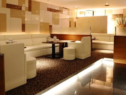 すすきの　ニュークラブ　駅近　35選　第26位　Lounge VIVERE